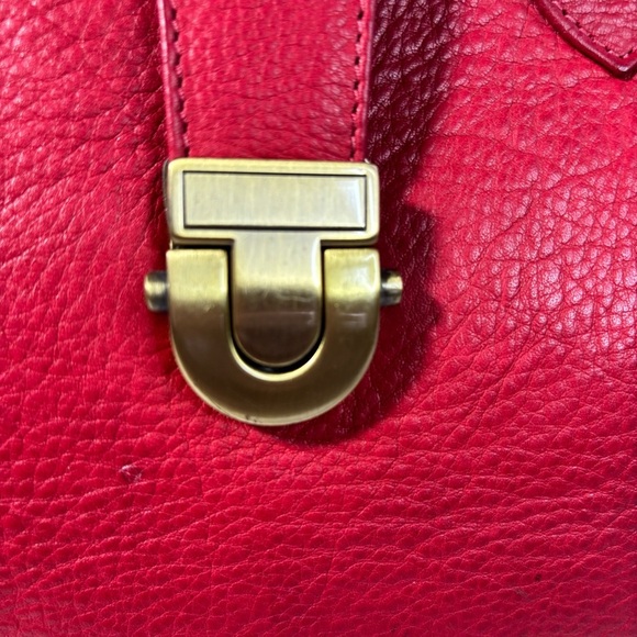 Retro Delic Red Sasha Satchel from Hidesign - Picture 9 of 16